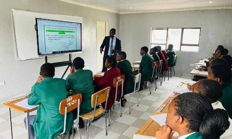 Zimbabwe: Using technology to empower youth leadership in Umguza