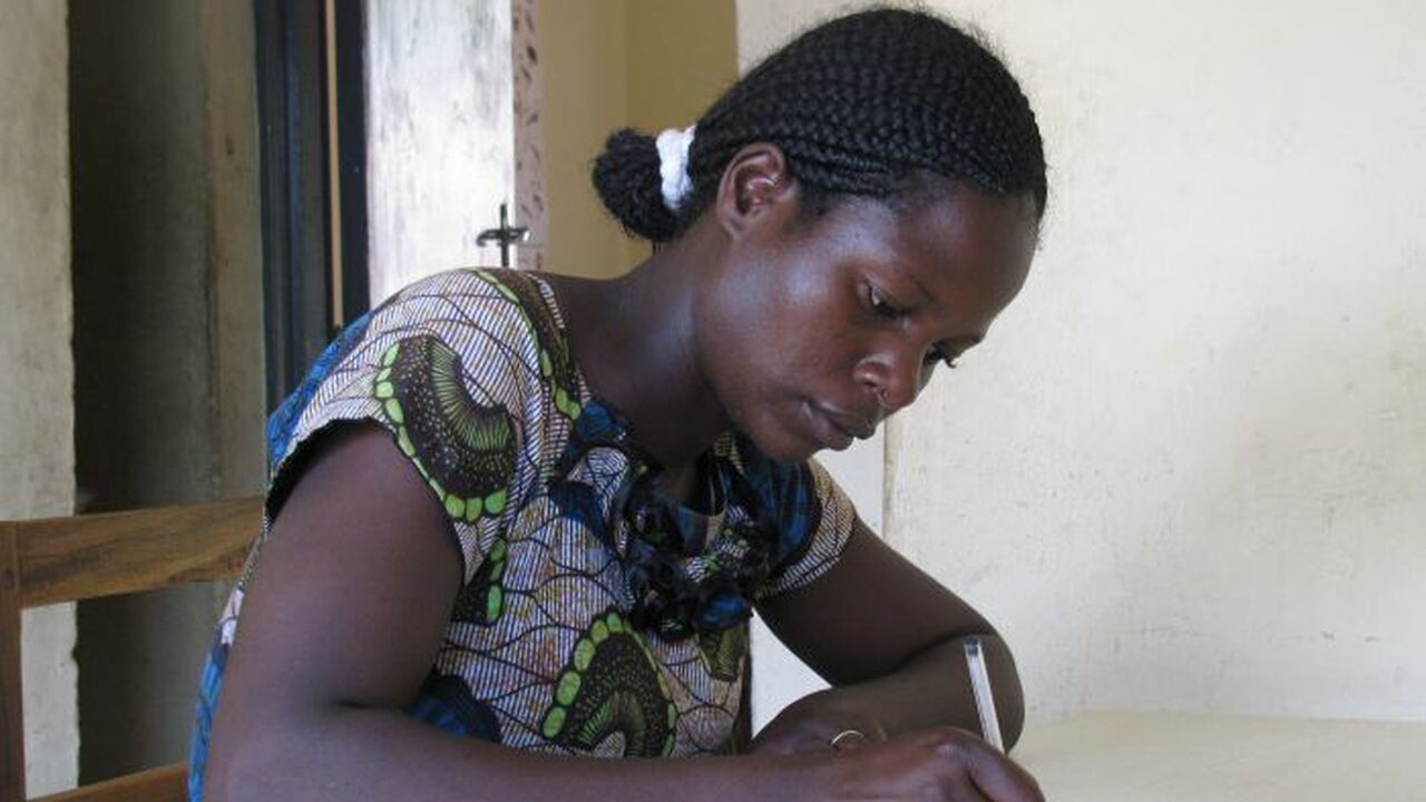 Dzimwe Community Radio