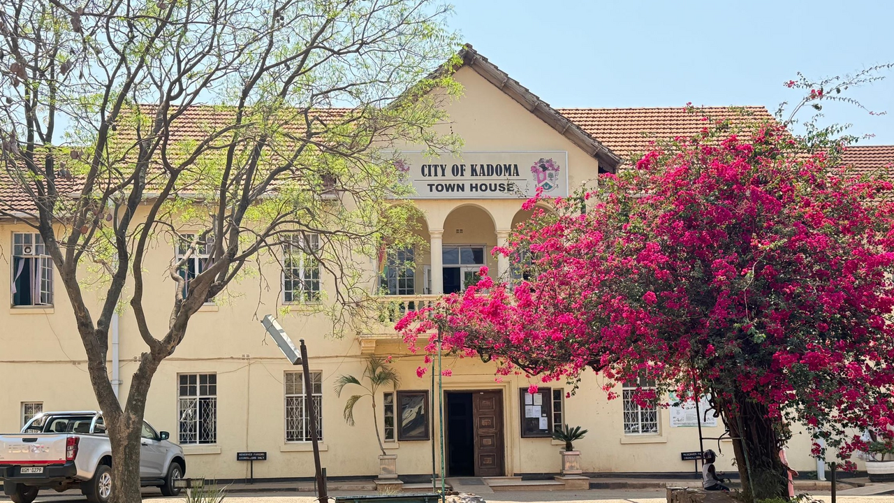 Kadoma City Council.