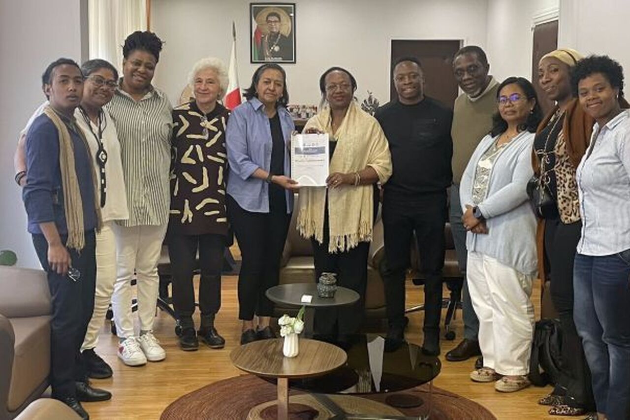 Alliance Mada slide 5 700x0 crop 80