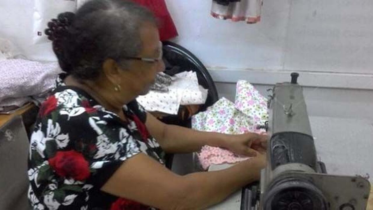 Mauiritus DEA sewing 700x0 crop 80