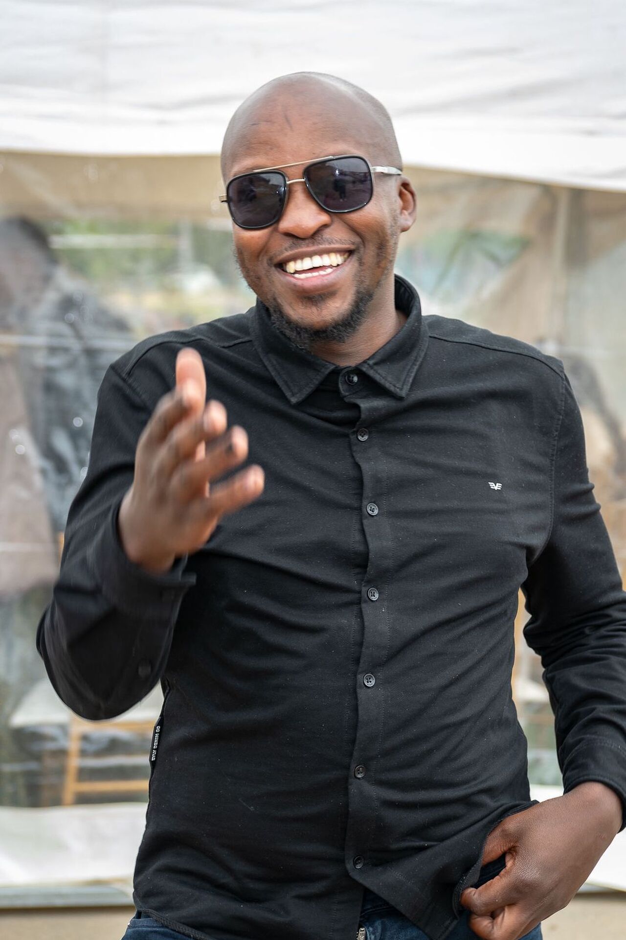 Muzikayifani Mbonani