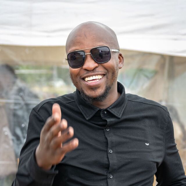 Muzikayifani Mbonani