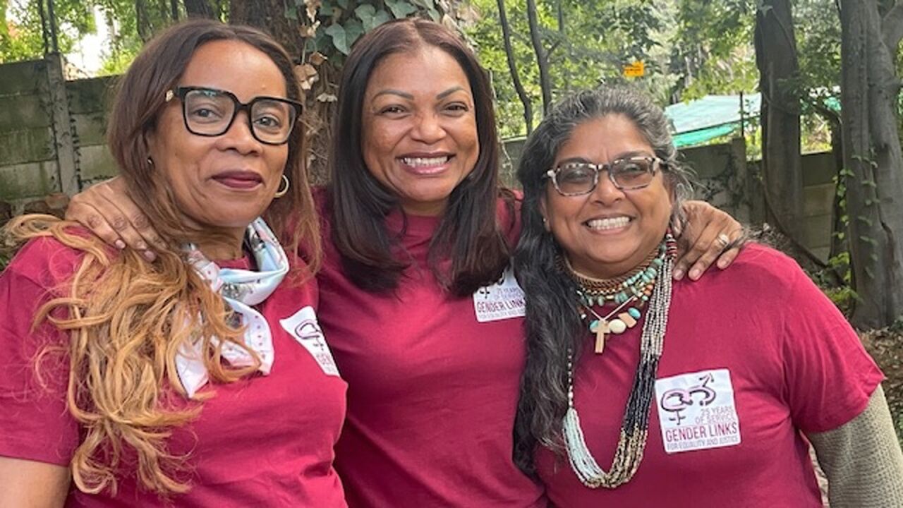 Madagascar Ialfine and Anushka