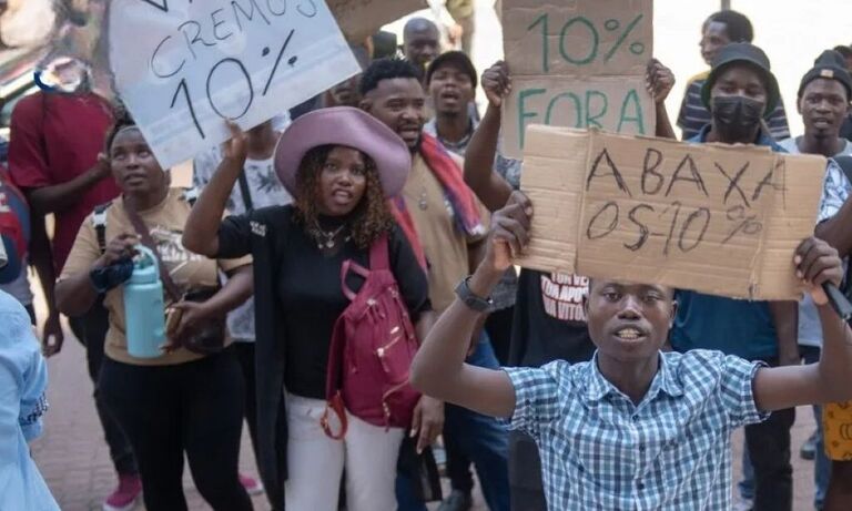 Mozambique_Agentes de carteira móvel frustrados