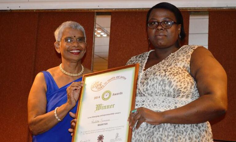 Mauritius: Valerie Simirone