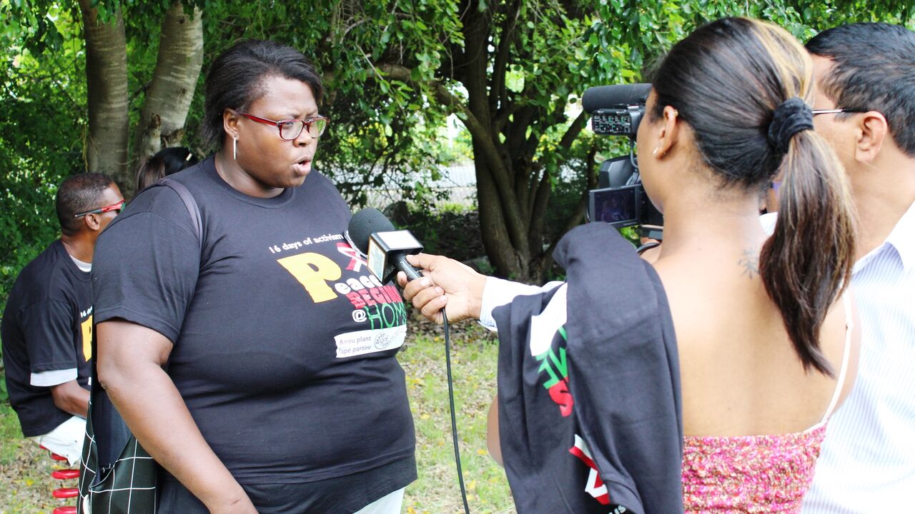 16 Days Activism Campaign_March against Gender Based Violence_ Black River _08122013_GA_Mauritius _2_
