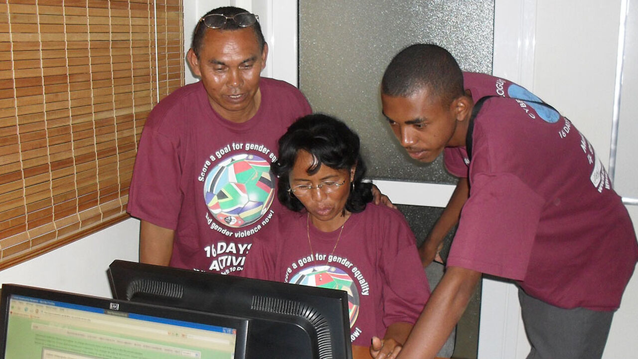 Participant cyberdialogue Manjakandriana and Ivato Airport coun