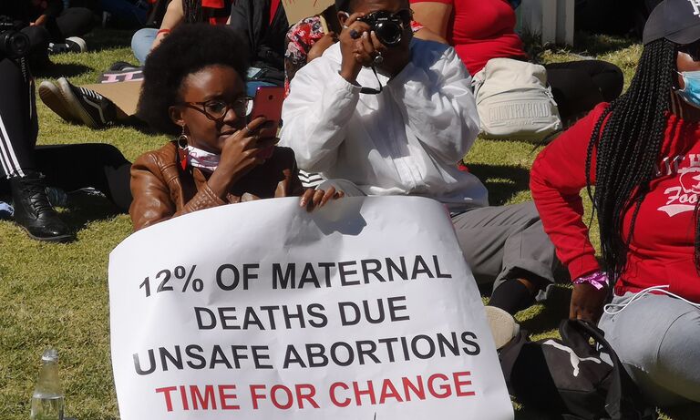 Africa: AU calls for decriminalisation of abortion