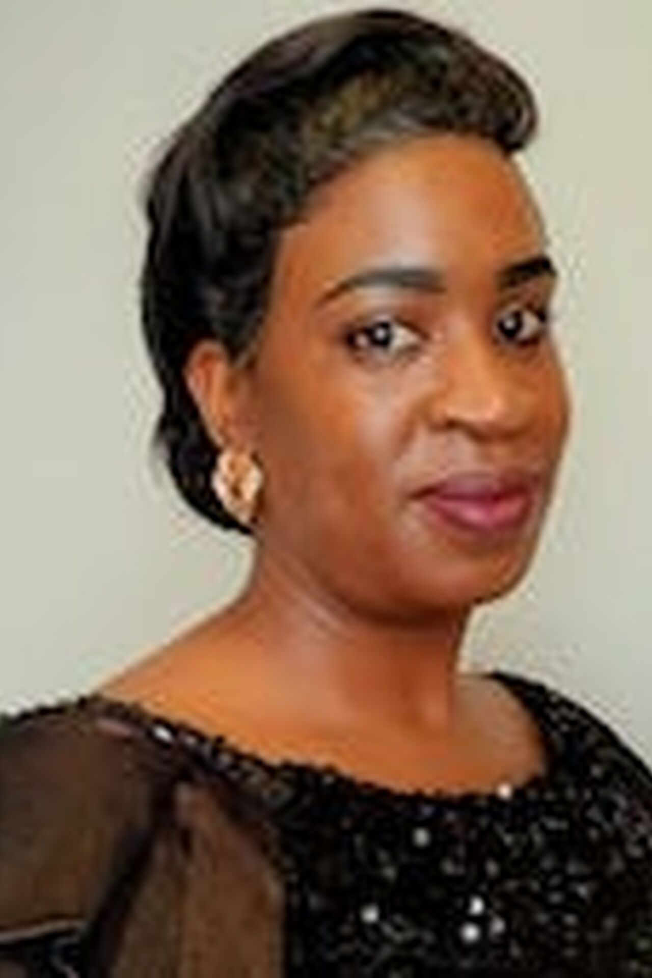 Khensani Shivambu-Mabasa