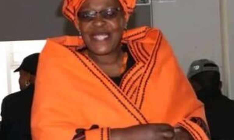 South Africa: Anna Mgcobo