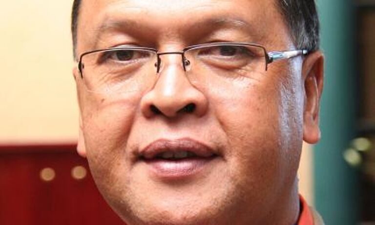 Justin Randriamahefo - Madagascar